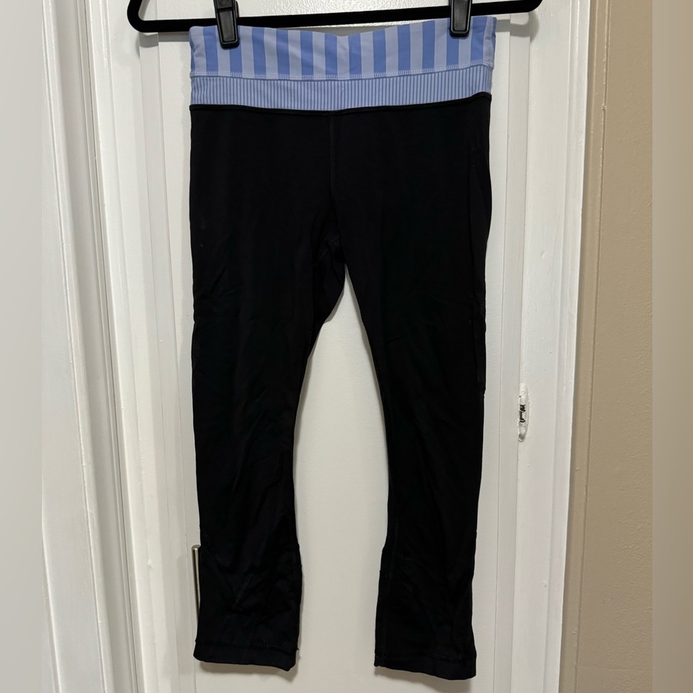 Lululemon size 4 leggings
